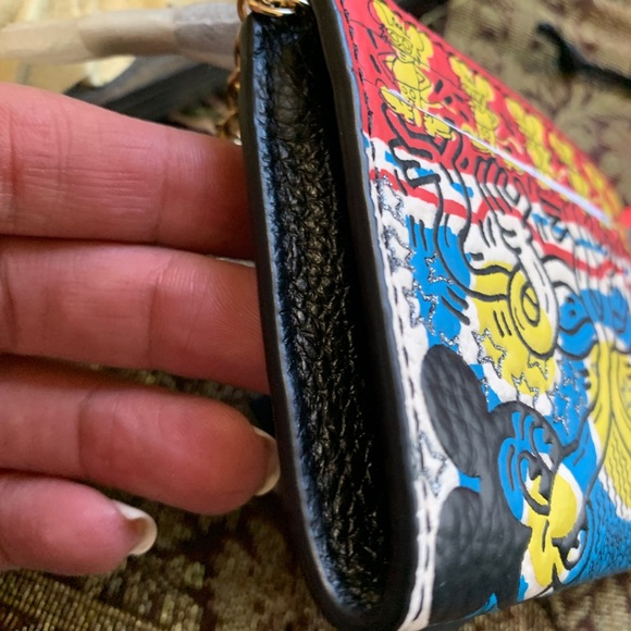 Authentic COACH Pebbled leather L.Edition Mickey Mouse zip card /ID/Keychain - Picture 6 of 11